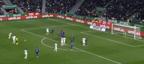 瑞士4-1瑞典距离世界杯仅差一分，扎卡点射，恩多耶传射