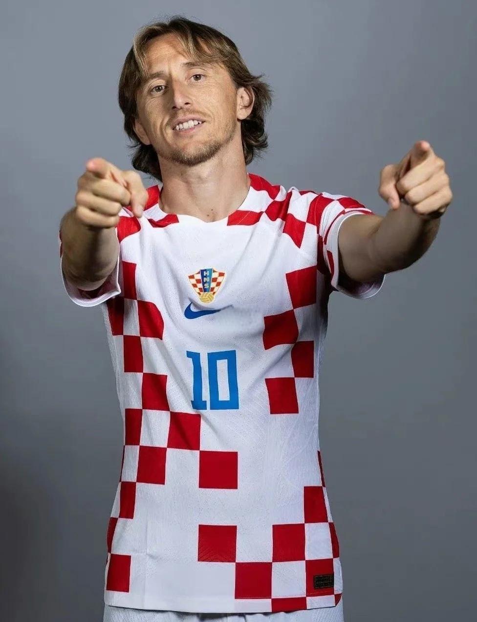 活塞主帅：七人得分上双是每场的目标，鼓励奥萨尔更多投中距离