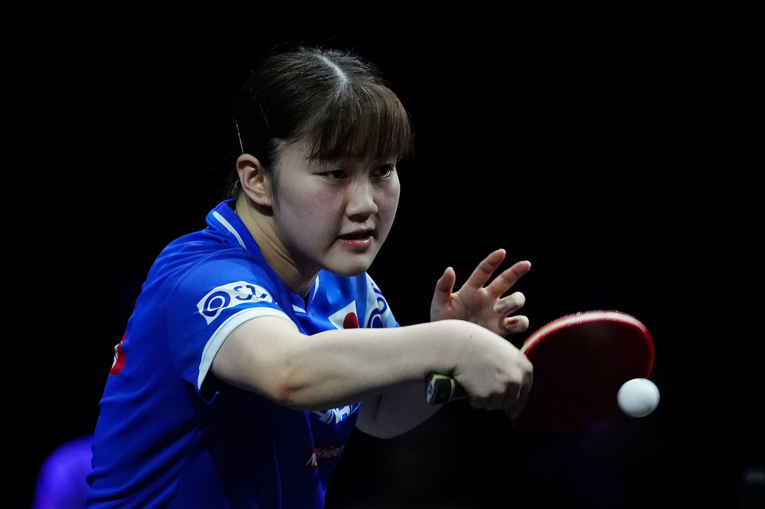 拼抢见长 拼抢见长