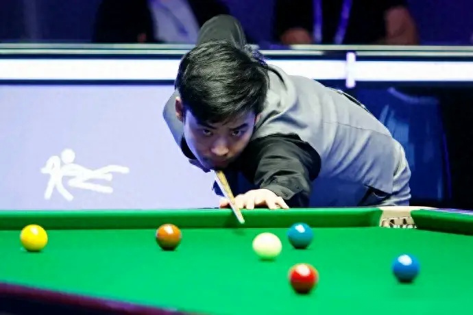 较量中不仅 较量中不仅